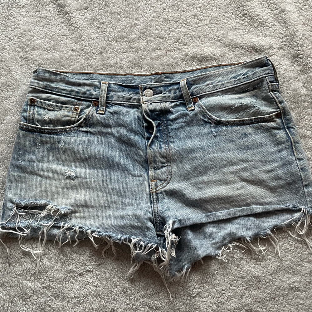 Levi’s shorts
